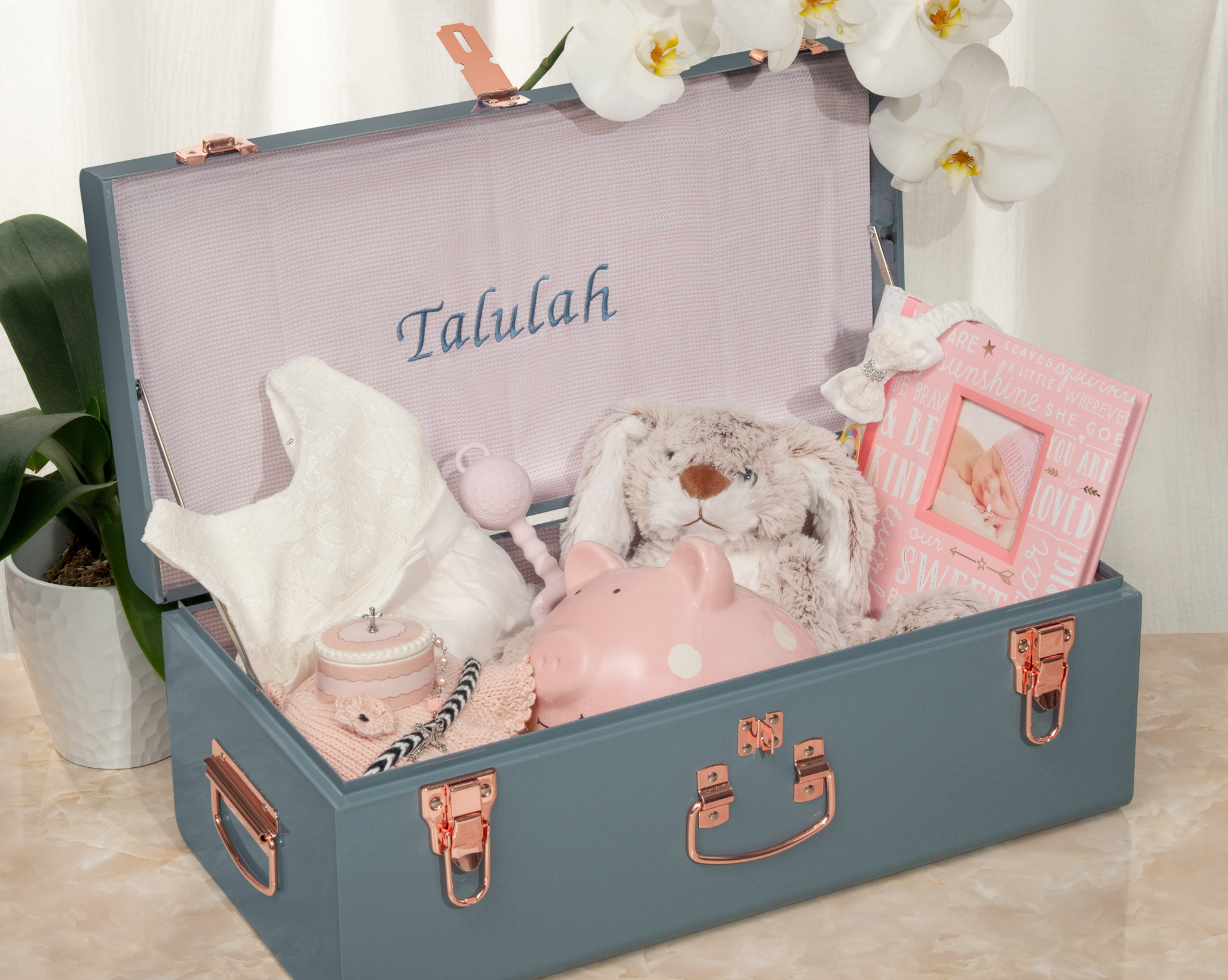 9 'Firsts' to Include in Your Baby's Memory Box