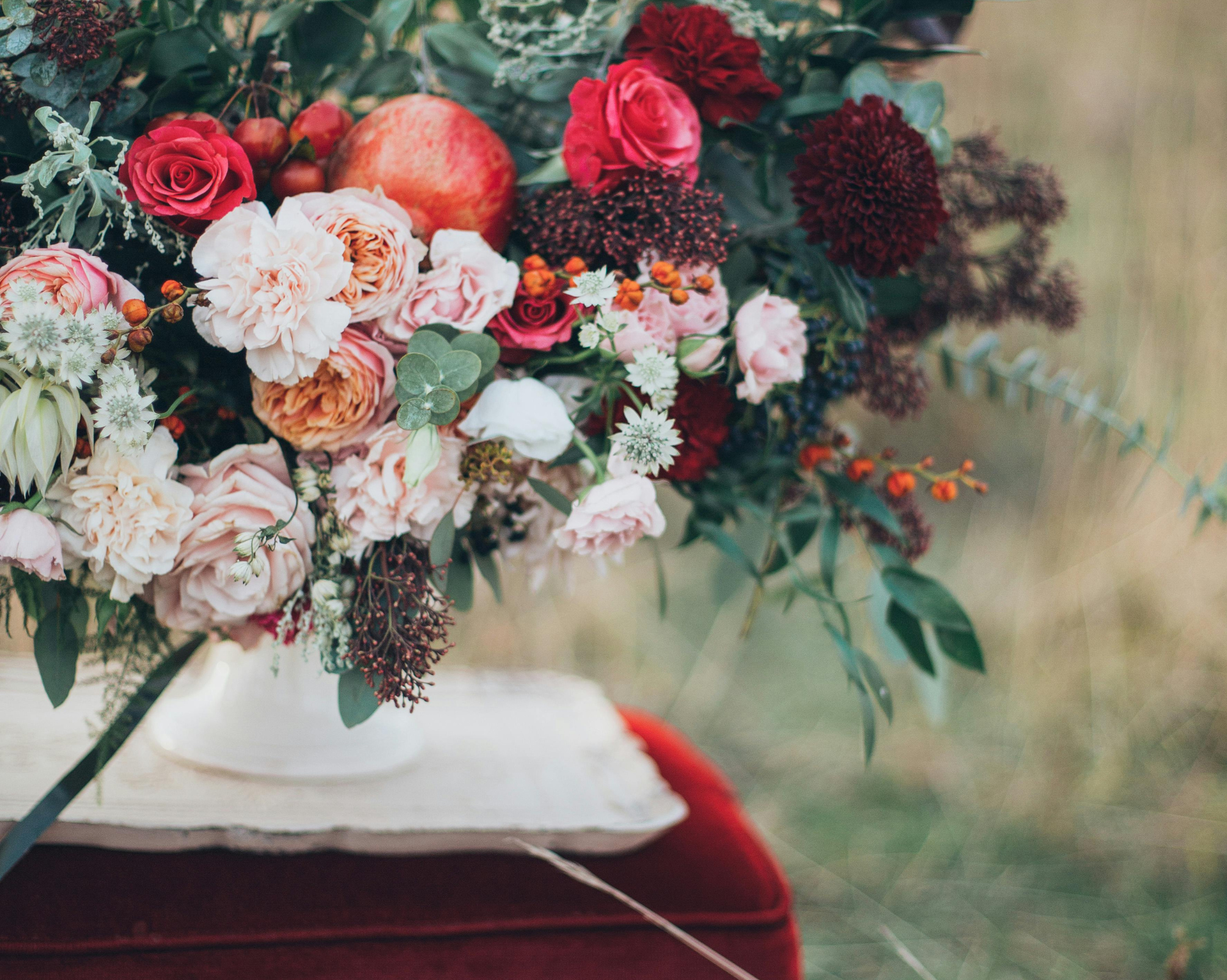 10 Fall Wedding Favors Guests Will Actually Love